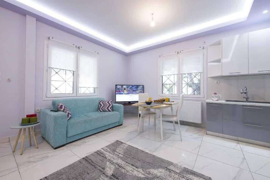 Modern Fully-Equipped House, 5 Min Walk From Metro Villa Атина Екстериор снимка